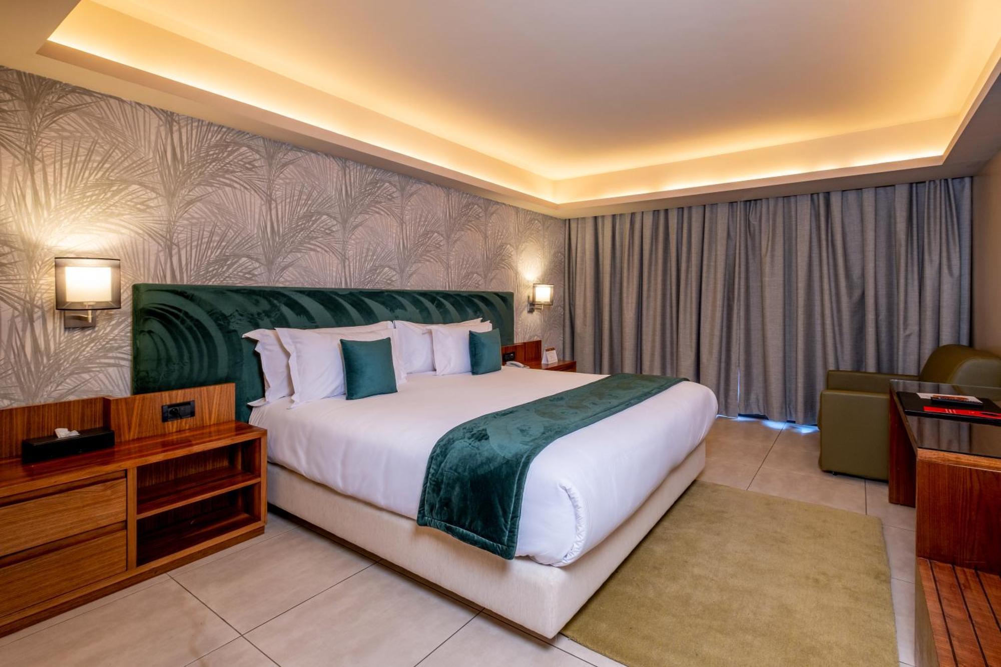 Kenzi Rose Garden Hotel Marrakesh Exterior photo Deluxe Room