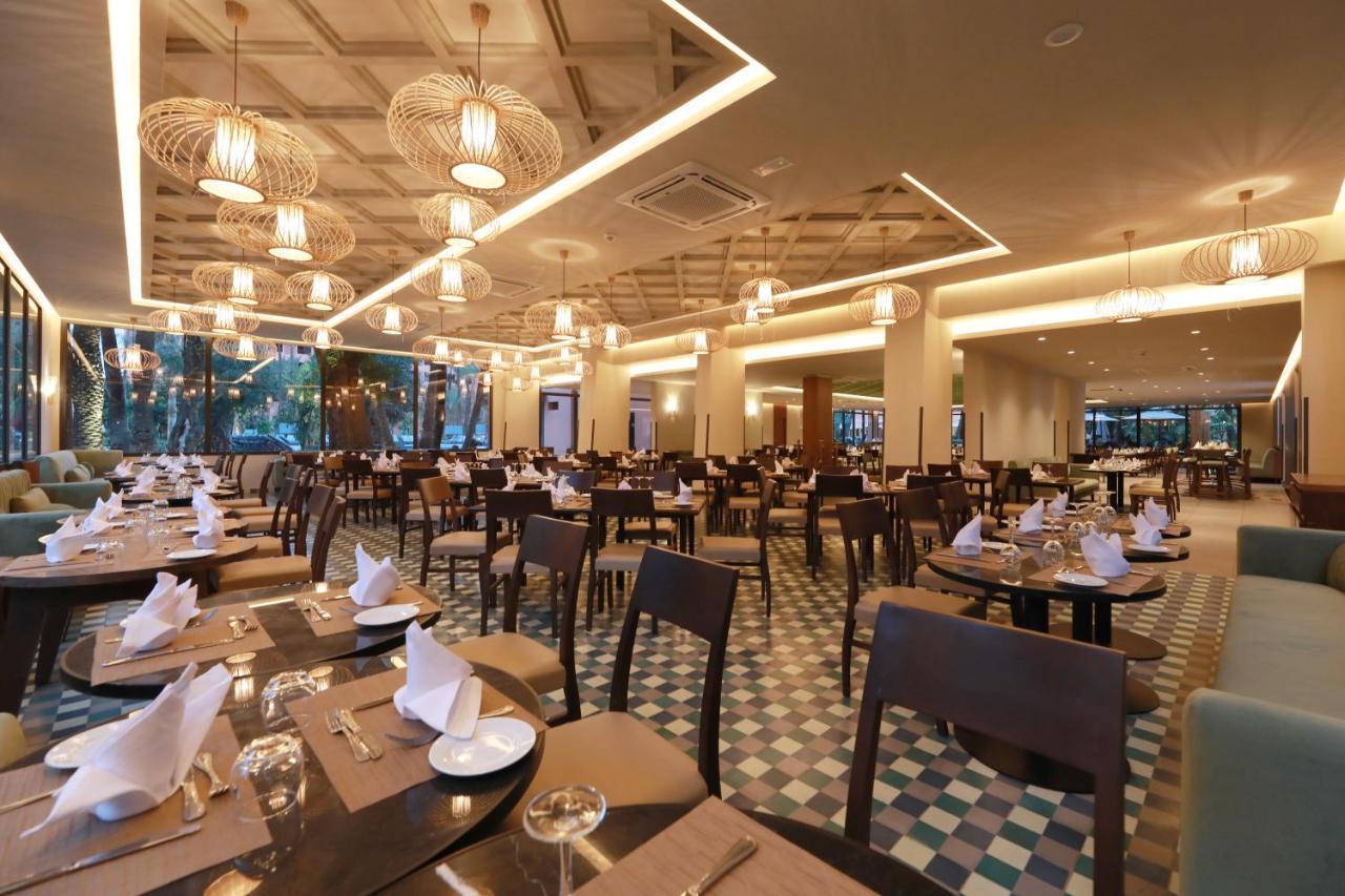 Kenzi Rose Garden Hotel Marrakesh Exterior photo The restaurant
