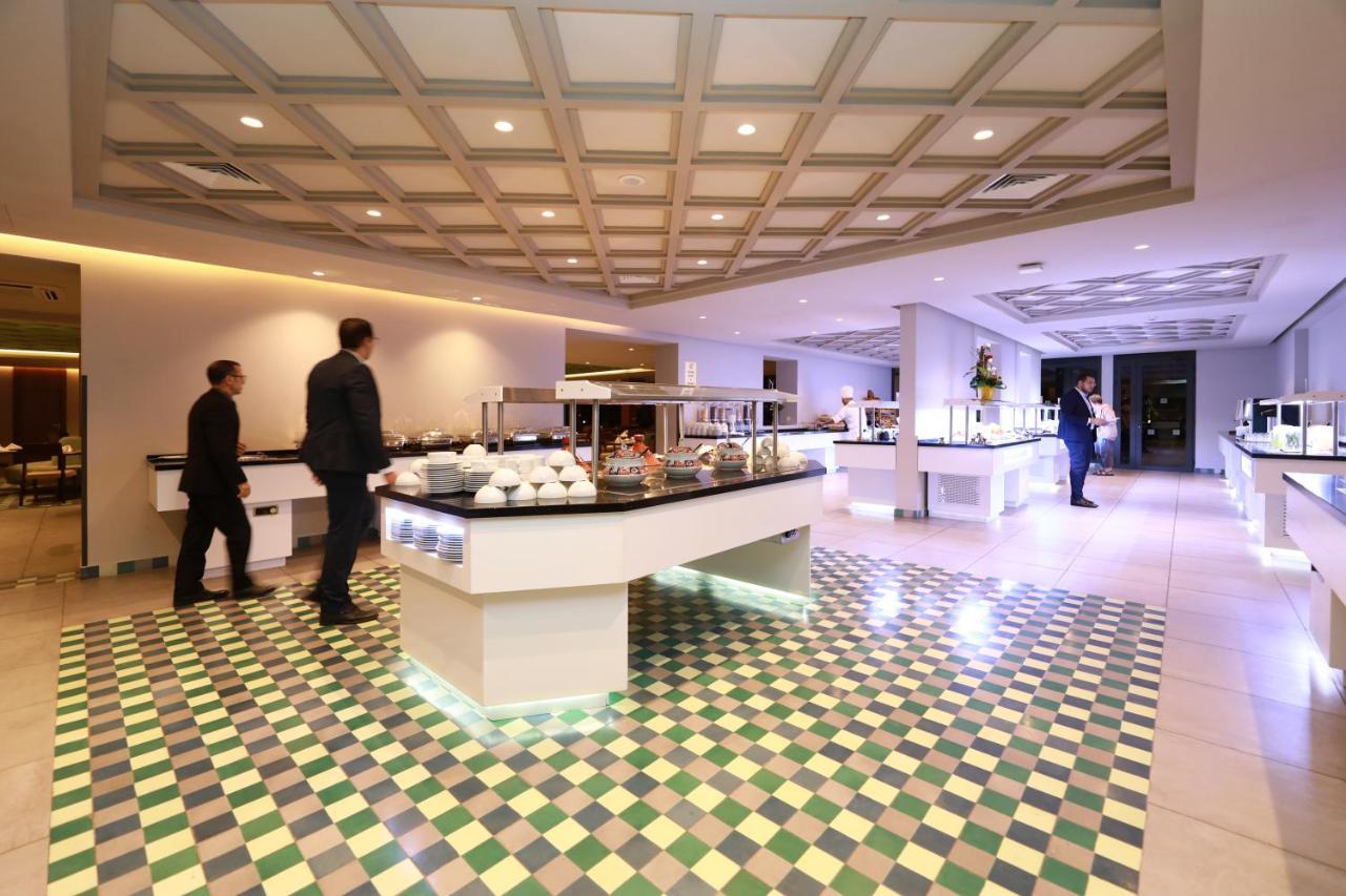 Kenzi Rose Garden Hotel Marrakesh Exterior photo The Business Lounge at KLIA