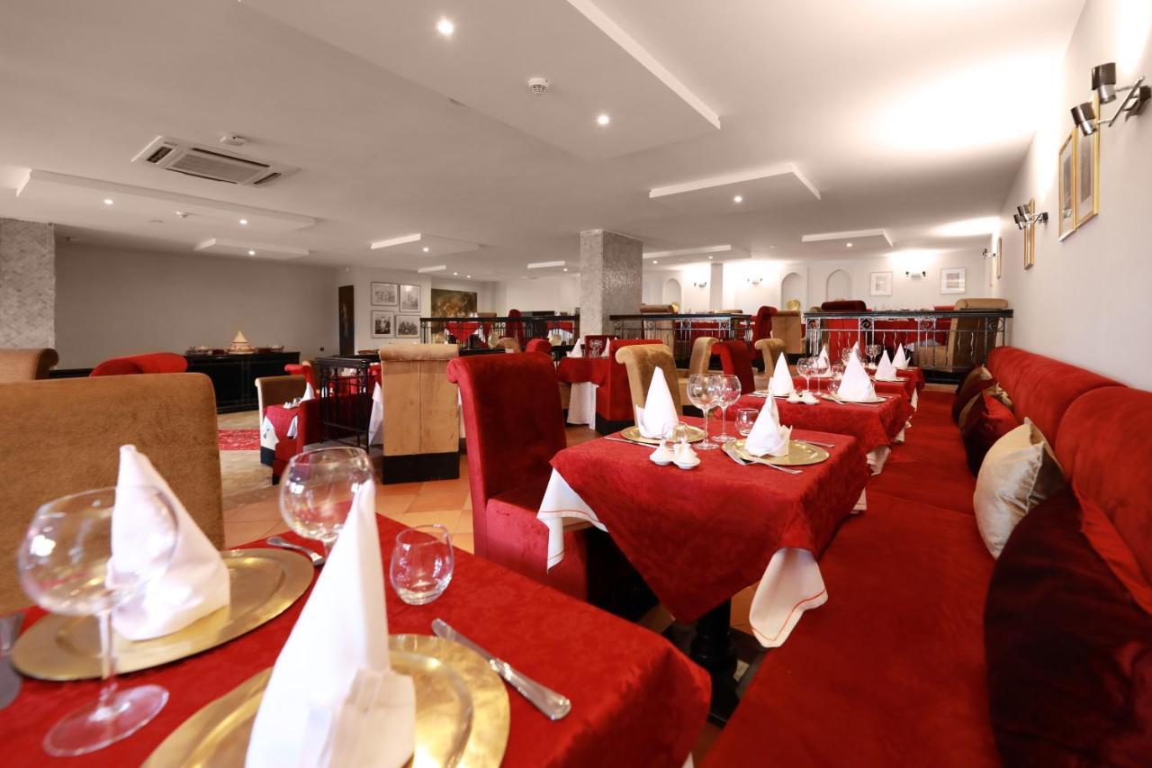 Kenzi Rose Garden Hotel Marrakesh Exterior photo The restaurant