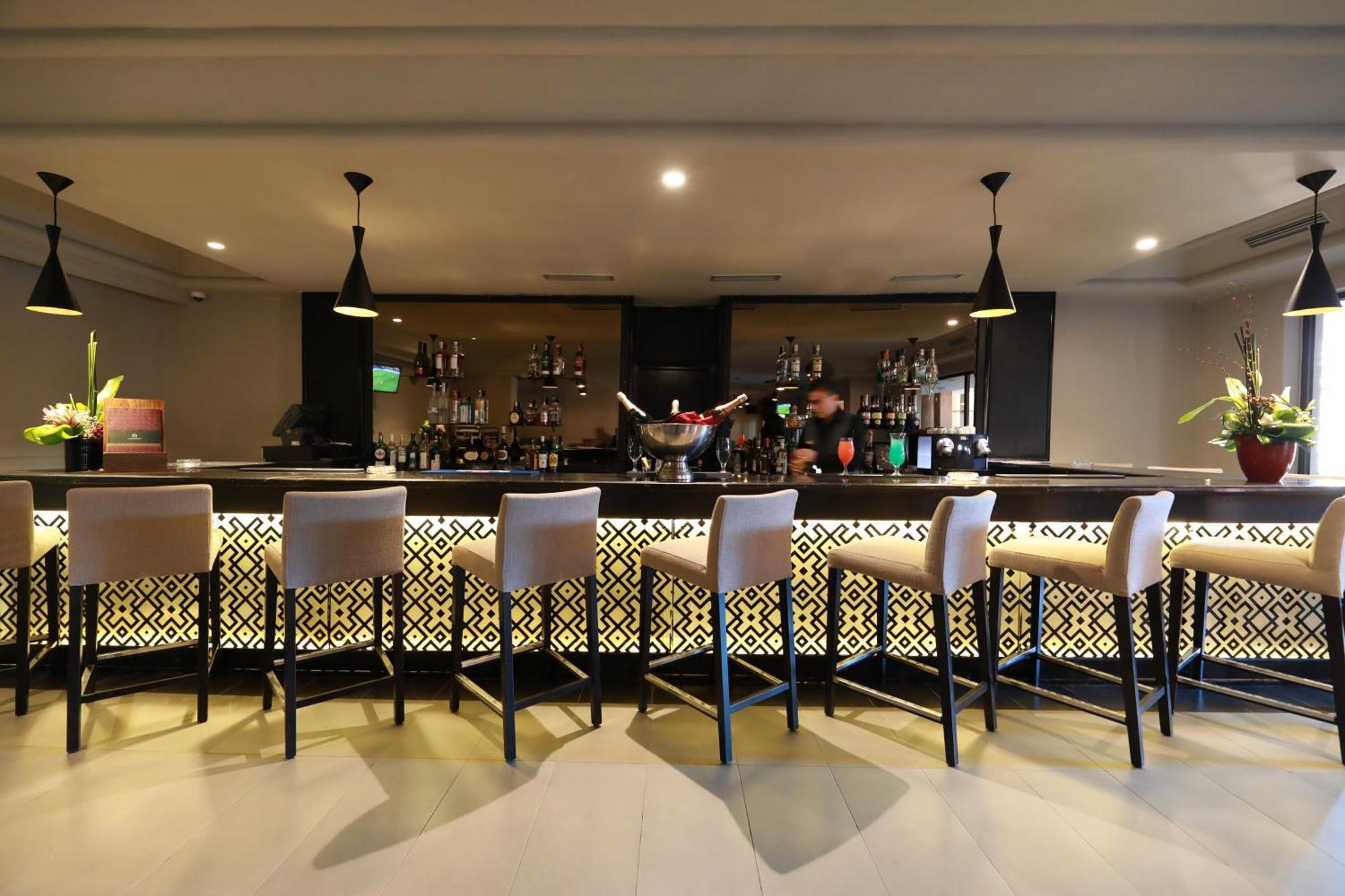 Kenzi Rose Garden Hotel Marrakesh Exterior photo The bar at the lounge